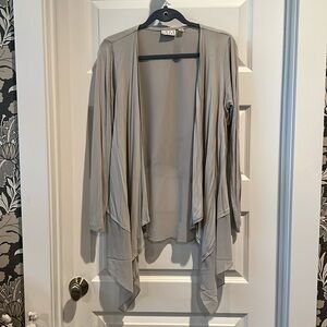 Light gray cardigan by Joan Rivers, size M
